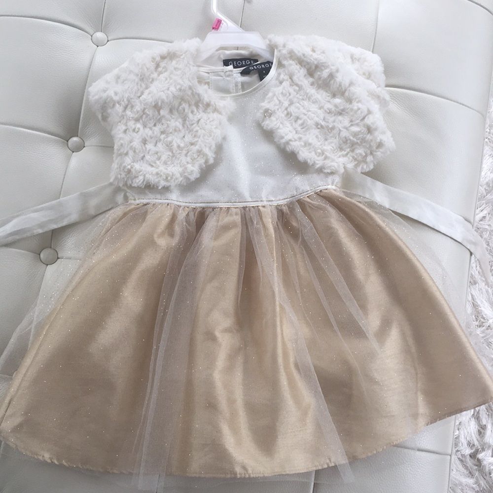 Holiday dress for girls